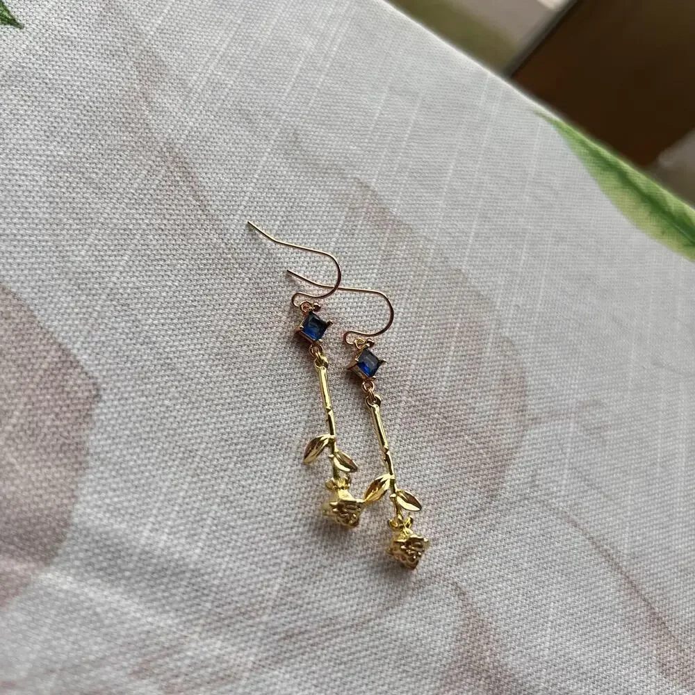 Novelty Sapphire Blue Topaz Rose Earrings, Spring Rose Casual Fun Gift Earrings - Picture 2 of 7